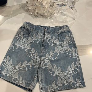 Oak Leaf Crest Printed Denim Shorts sz 128cm Blue/White